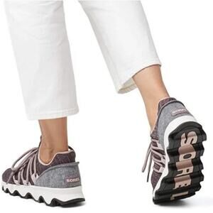 Sorel Kinetic Lace Wave Hiking Sneakers Purple Sage Size 7.5